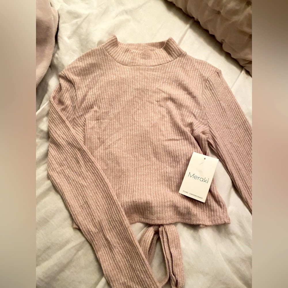 Rose gold, Turtle neck long sleeve.